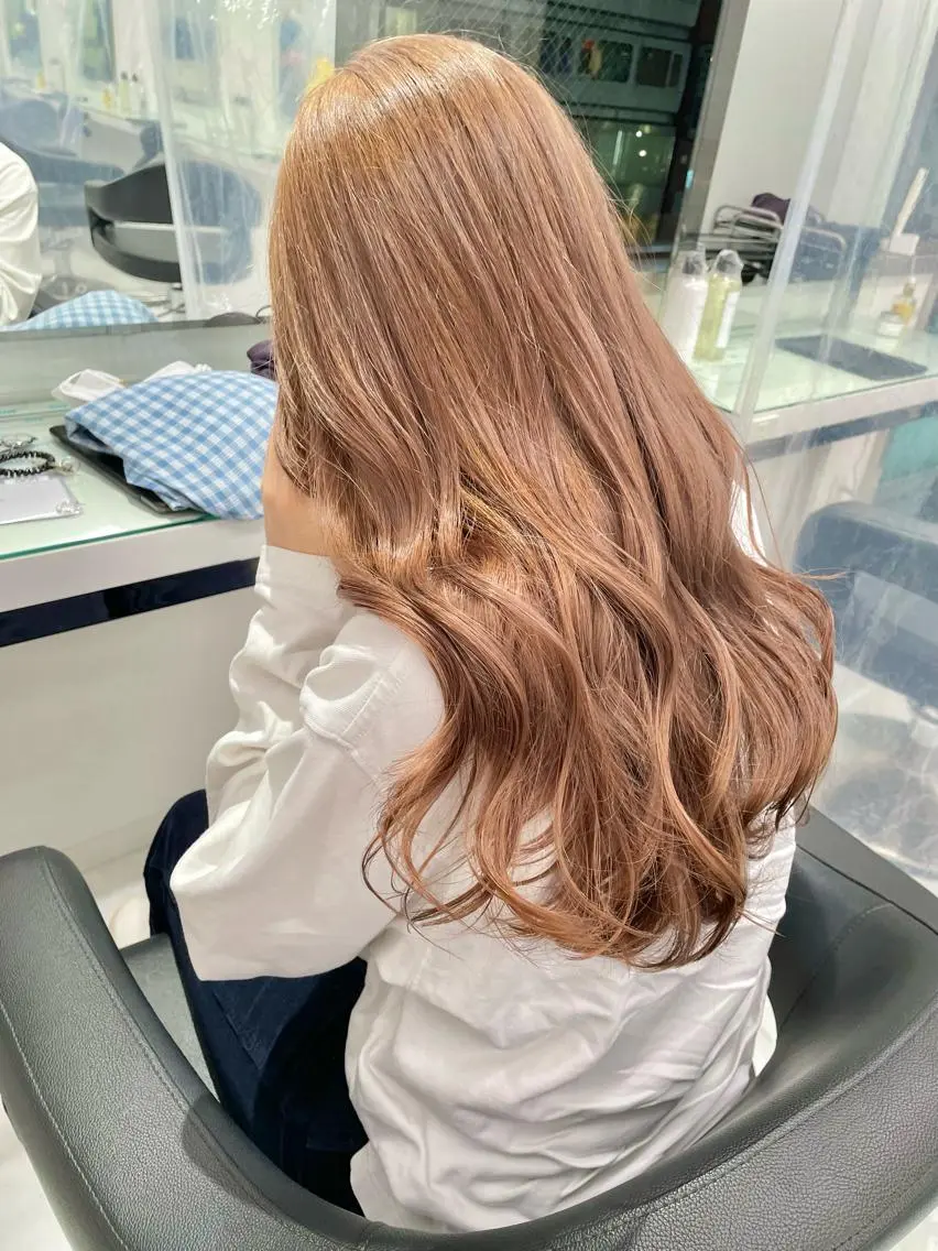 セミロング カラー ブリーチなしカラー/ レイヤー🎀天神のヘアスタイル