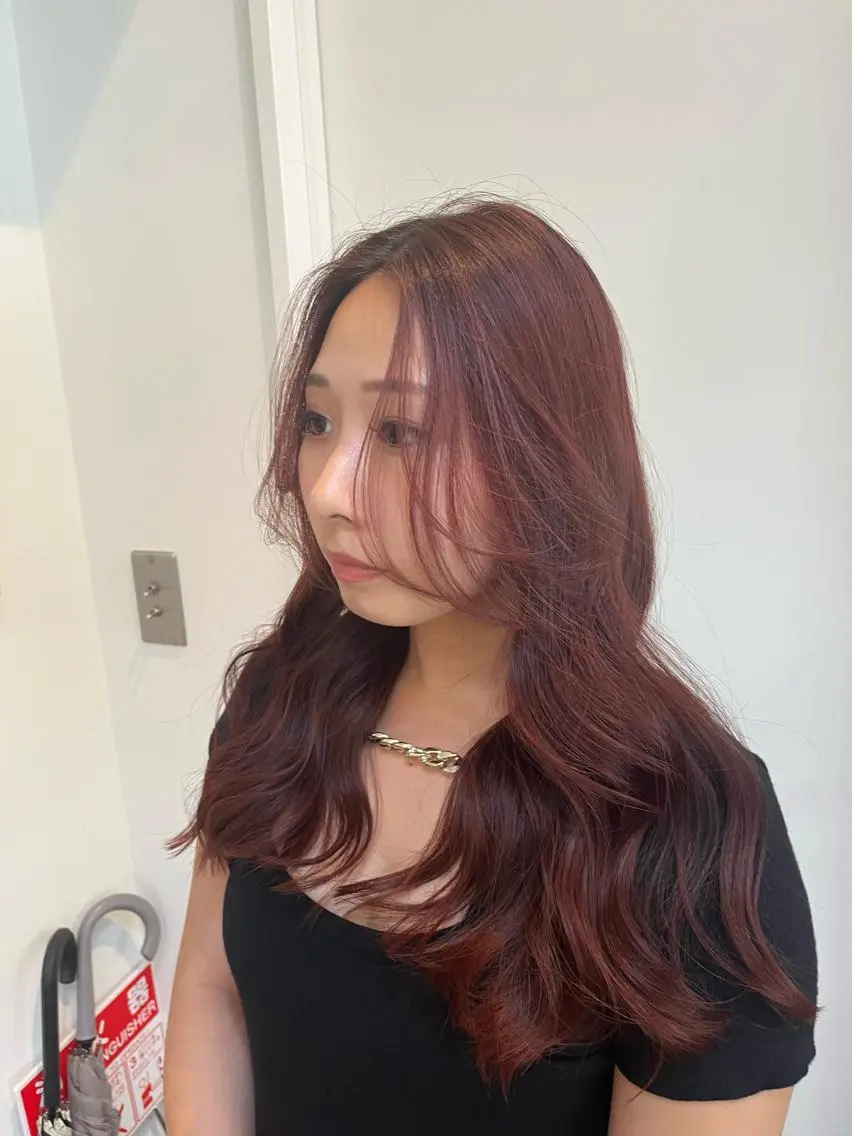 ロング Airi 韓国y2k ハイレイヤーのヘアスタイル