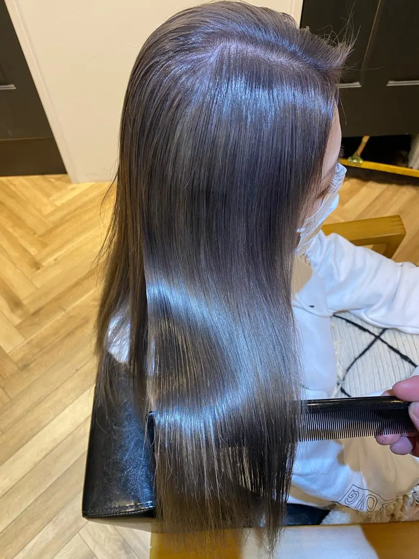 ロング カット ヘアカラー 大内田 凌馬のヘアスタイル