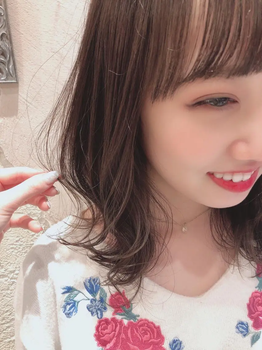 ミディアム カット ヘアカラー トリートメント 代表山口ひな 髪質改善のプロのヘアスタイル