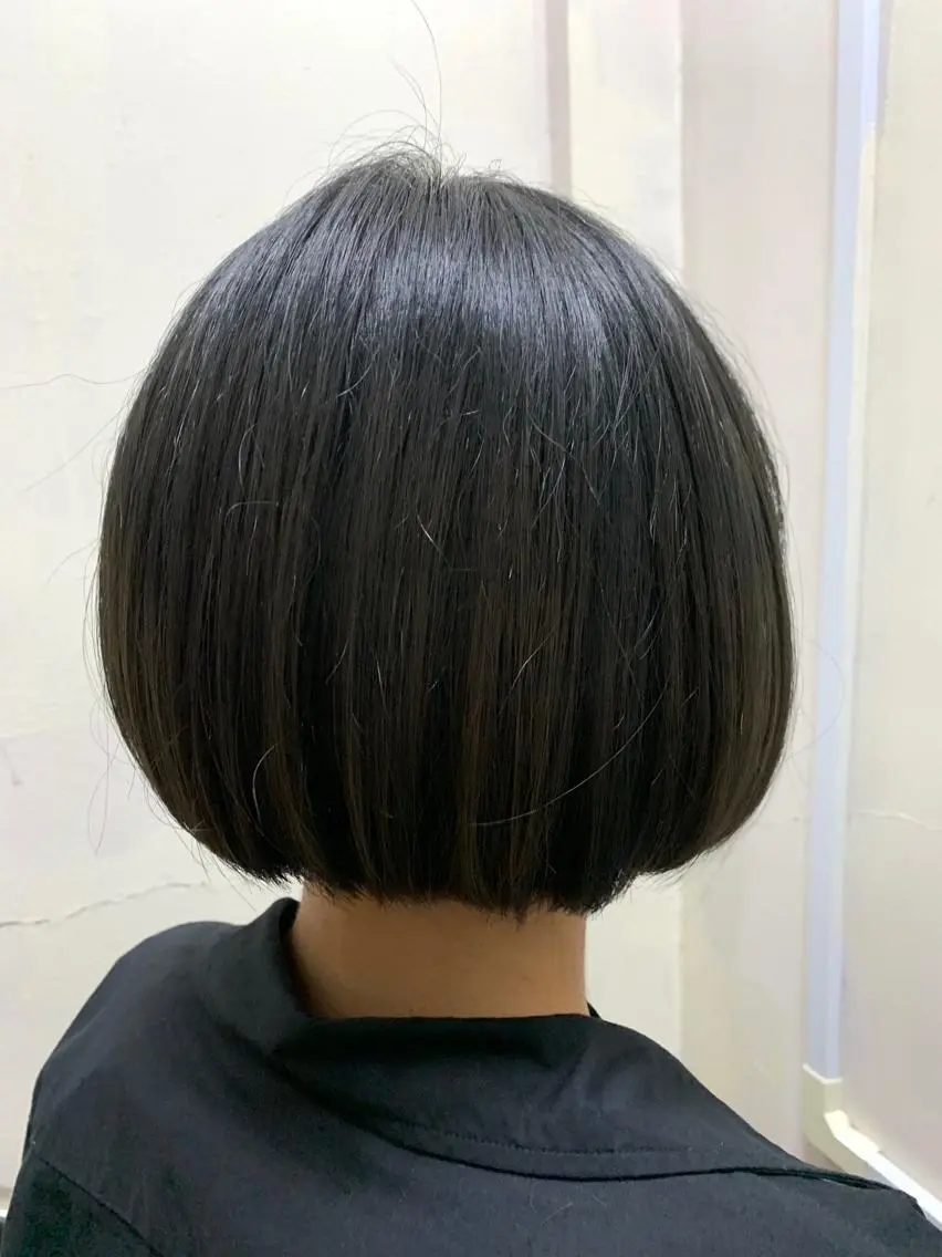 ショート カラー ボブ カット ヘアカラー トリートメント 村上 吉斗のヘアスタイル