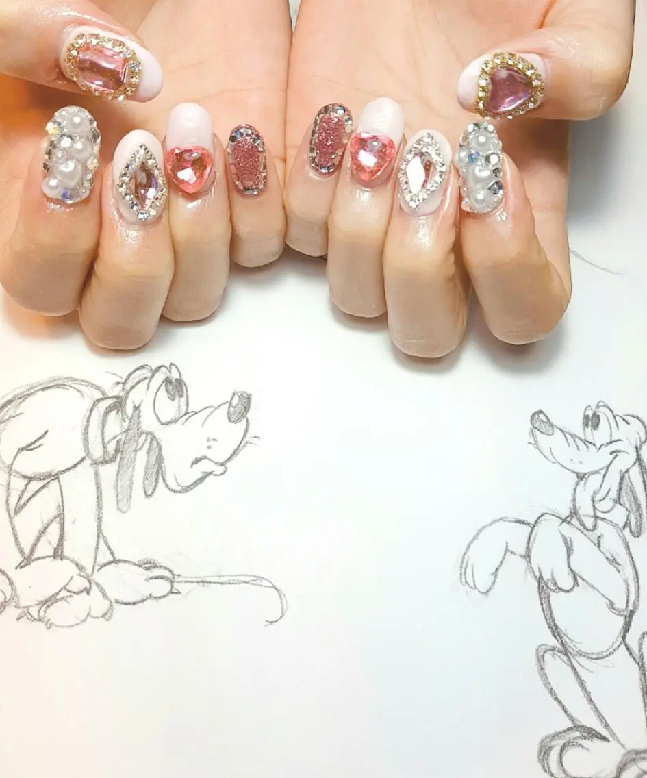 ネイル キラキラネイル owlnail /持込みデザイン専門のネイルデザイン