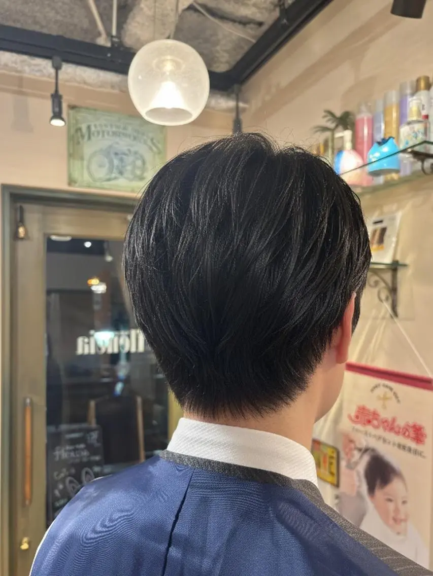 カラー ショート メンズ ビジネス メンズショート 黒髪 ショートヘア カット ヘアカラー トリートメント ヘッドスパ flencia 丸 和博|カットのヘアスタイル