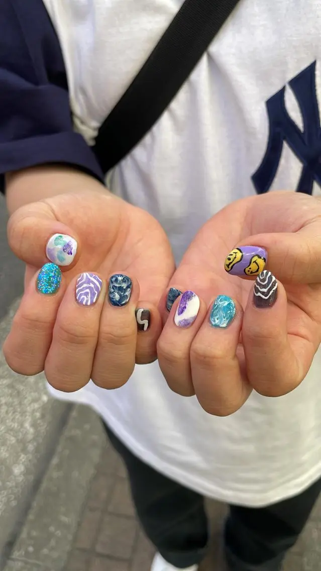 ネイル 個性派ネイル 🌼 ハルカ ♡の眉毛・アイブロウイメージ