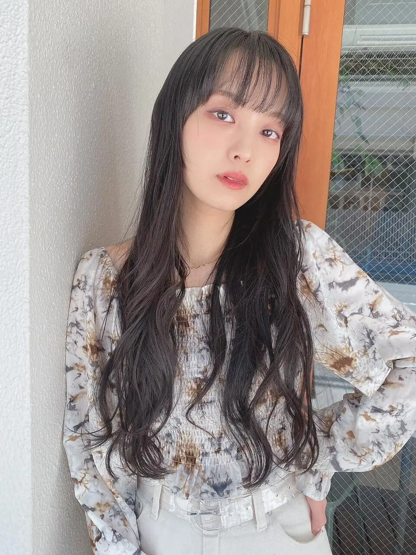 セミロング ルービック 梅田茶屋町店のヘアスタイル