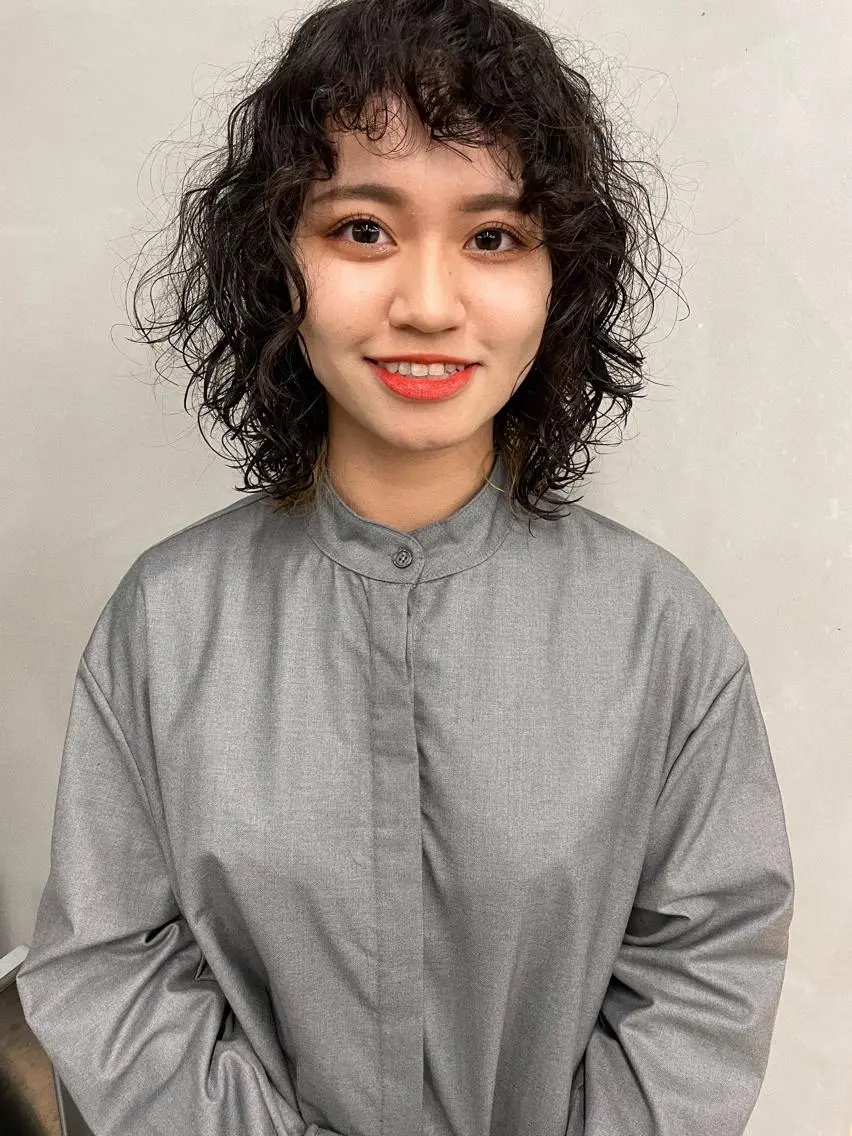 ミディアム カラー ミディアムパーマ カット パーマ トリートメント センスをお届けします 大谷将生infpのヘアスタイル