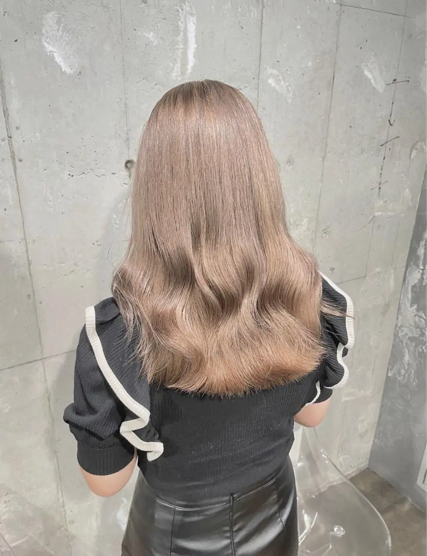 ロング カラー ヘアカラー トリートメント ヘッドスパ ヘアセット ベージュカラー💖 やすひろのヘアスタイル