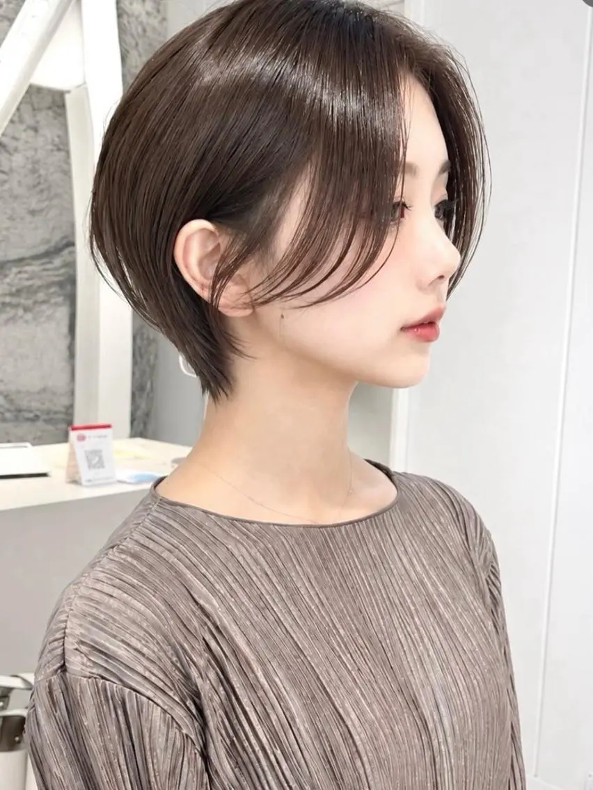 ショート カラー ショートボブ 丸みショート 透明感カラー グレージュ ボブ カット ヘアカラー 骨格診断で絶対可愛い ✨丸みショート✨凌弥のヘアスタイル