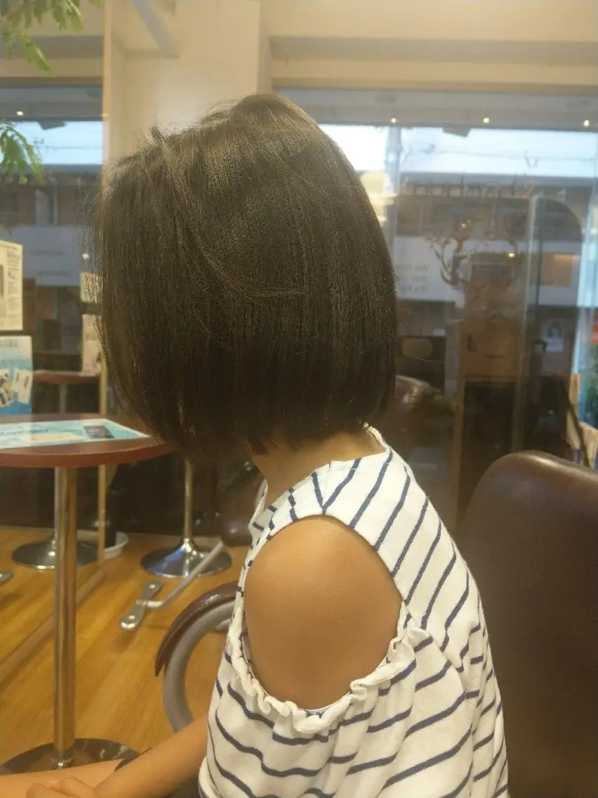 ミディアム カット Uketoru 横田健のヘアスタイル