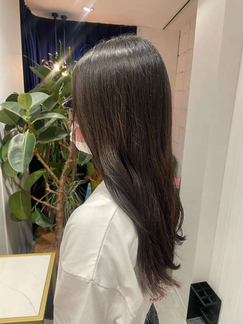 ロング パーマ ストレートパーマ レイヤー♡ 石川優奈のヘアスタイル