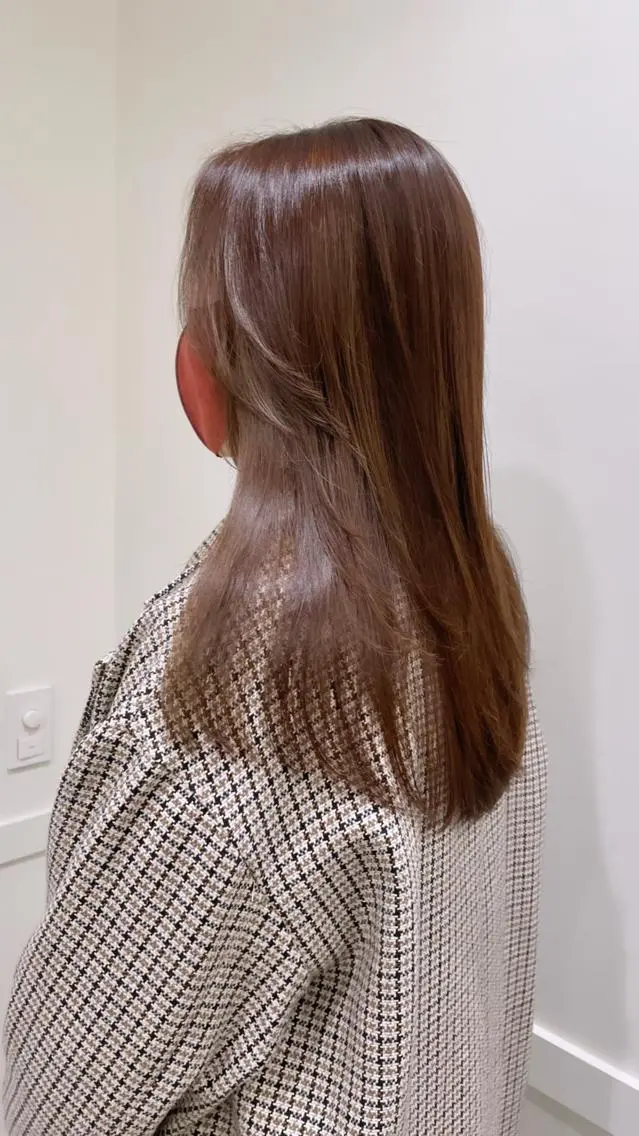 ミディアム カット ヘアカラー トリートメント Yuka ∥ 深層筋 ×睡眠改善ヘッドスパのヘアスタイル