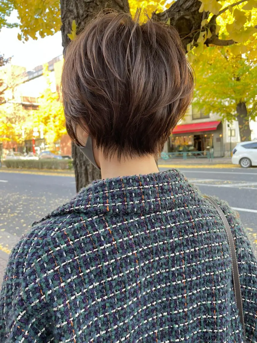 ショート ハイライト ショートヘア 上品な大人レイヤー 🍀渋谷🍀濱口敬太のヘアスタイル