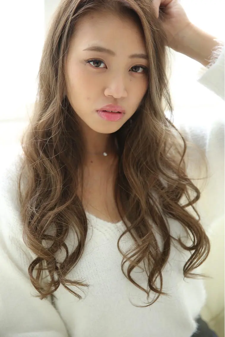 カラー カット ヘアカラー 黒木 健悟のヘアスタイル
