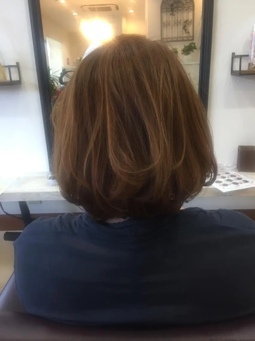 ショート カラー Lucet byNYNYのヘアスタイル