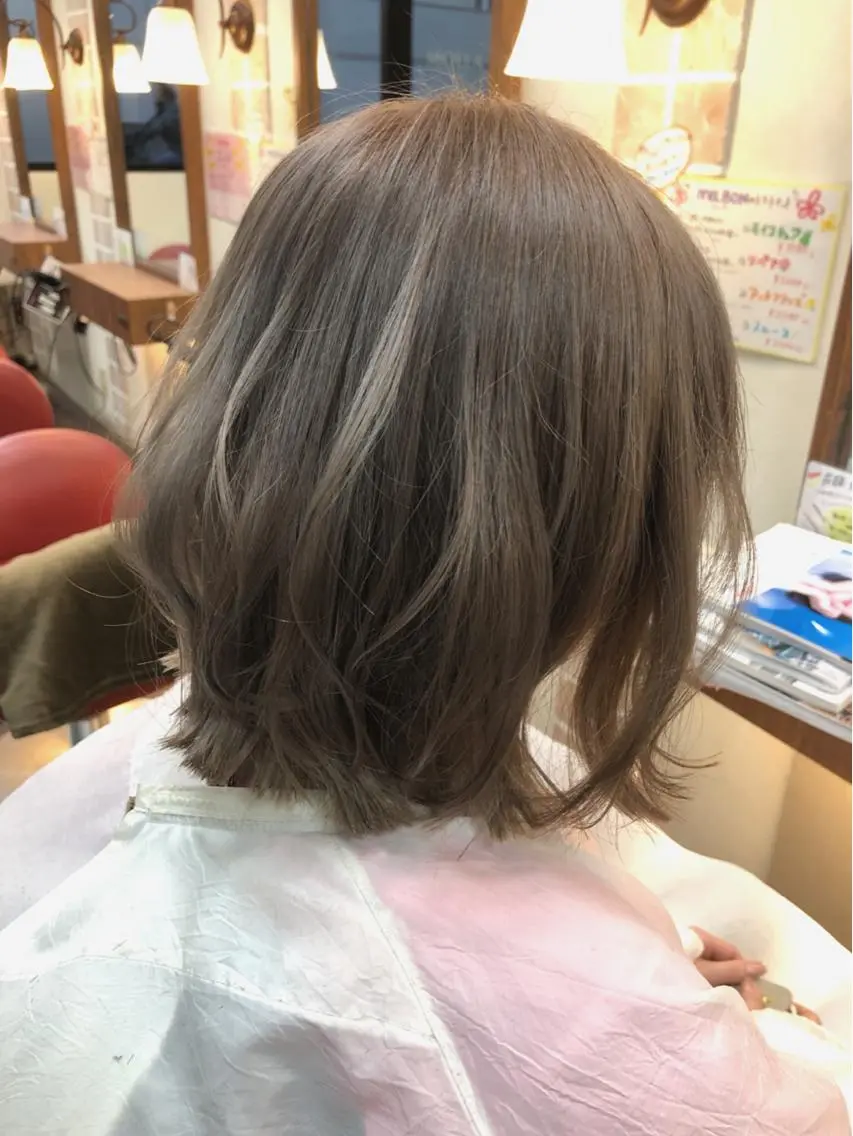 ミディアム カラー ブリーチ 透明感カラー 大野 まゆのヘアスタイル