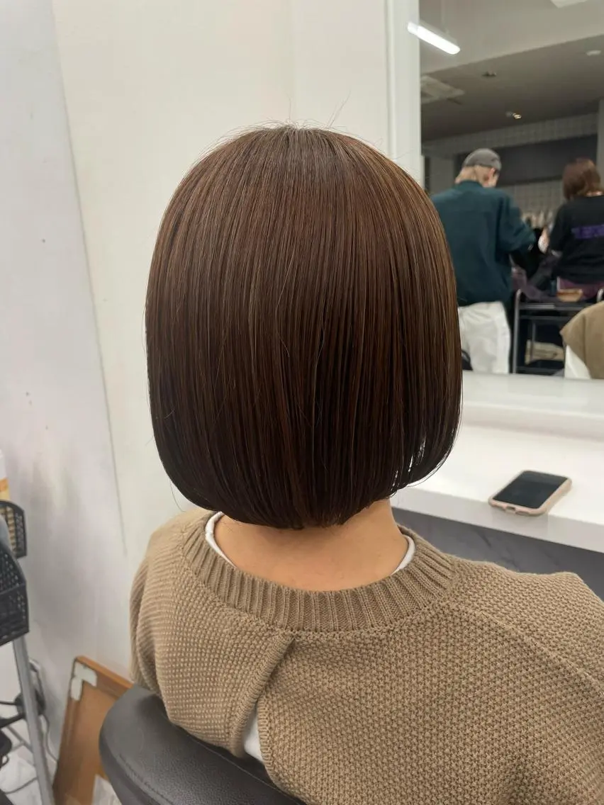 ショート カラー パーマ ヘアアレンジ メンズ キッズ ネイル マツエク・マツパ アイブロウ 🦋縮毛/韓国レイヤ ー/透明感カラー🦋のヘアスタイル