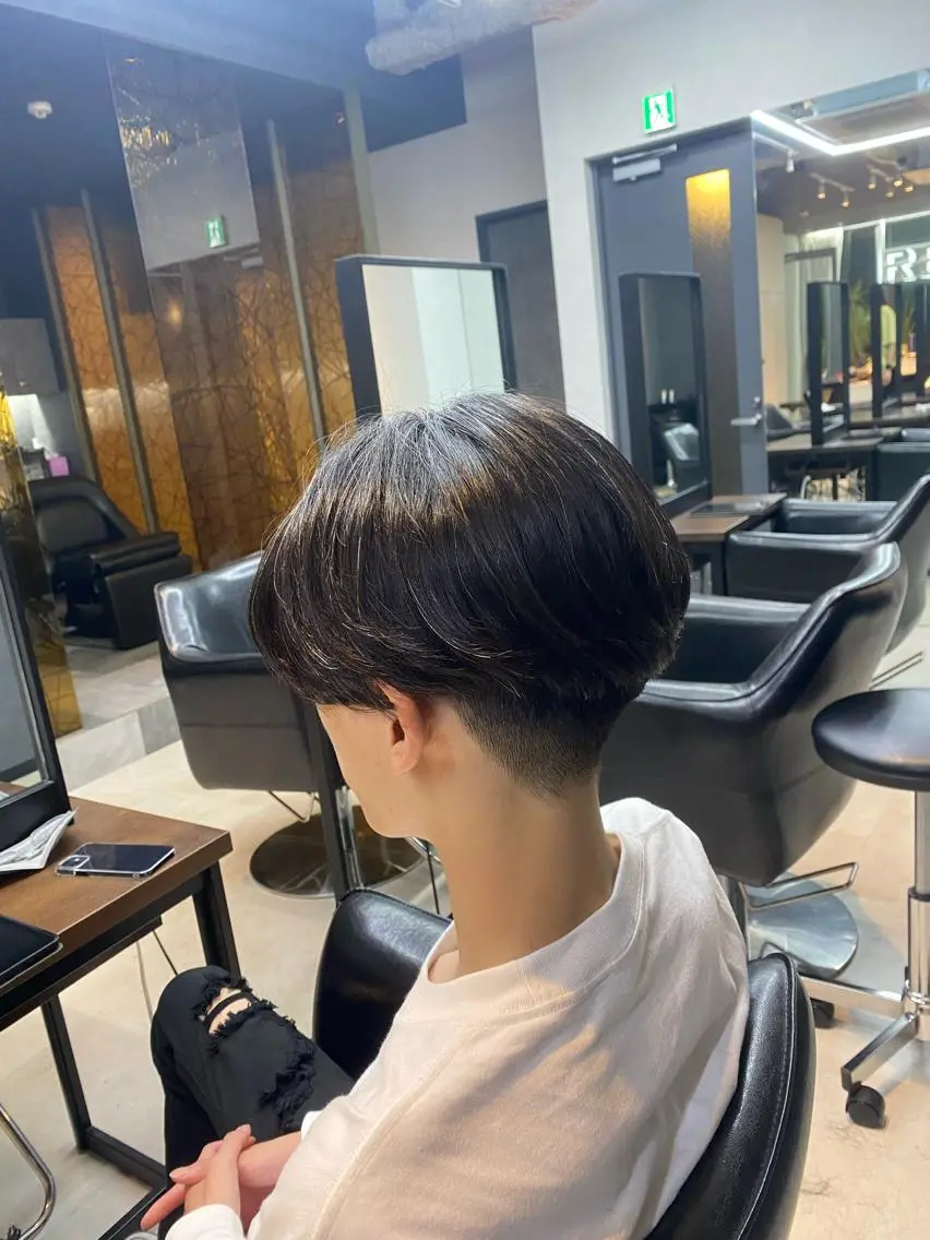 ショート メンズ カット 縮毛矯正 依田悠人 🌟メンズカット特化のヘアスタイル