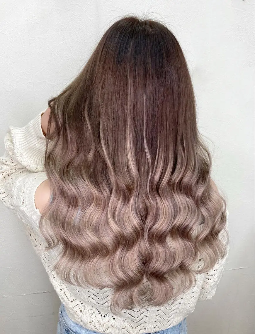 ロング カラー アッシュ グラデーションカラー エクステ ヘアカラー エクステ KEISUKE🐶 カラー×エクステ特化のヘアスタイル