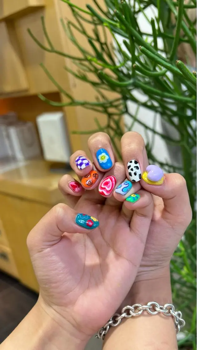 ネイル ハンドネイル 韓国🩶Y2Kネイル 💫くれはのネイルデザイン