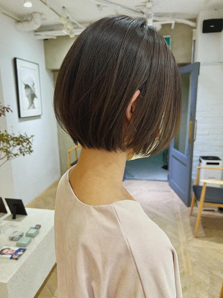 ショート レイヤーカット 鈴木駿介のヘアスタイル