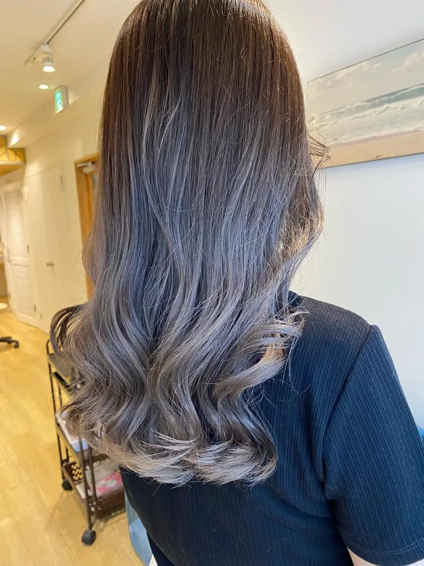 ミディアム カラー ヘアカラー トリートメント kawabe maikoのヘアスタイル