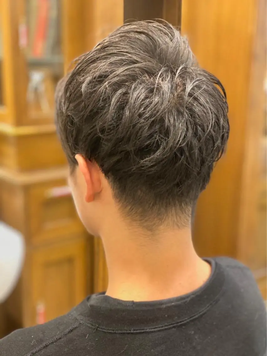 メンズ プレミアムバーバー 草野のヘアスタイル