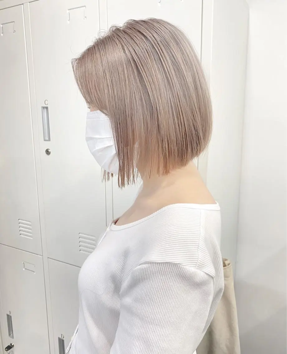 ミディアム カラー カット ヘアカラー トリートメント ヘアセット 似合わせベージュ 🍯ayumi🍯のヘアスタイル