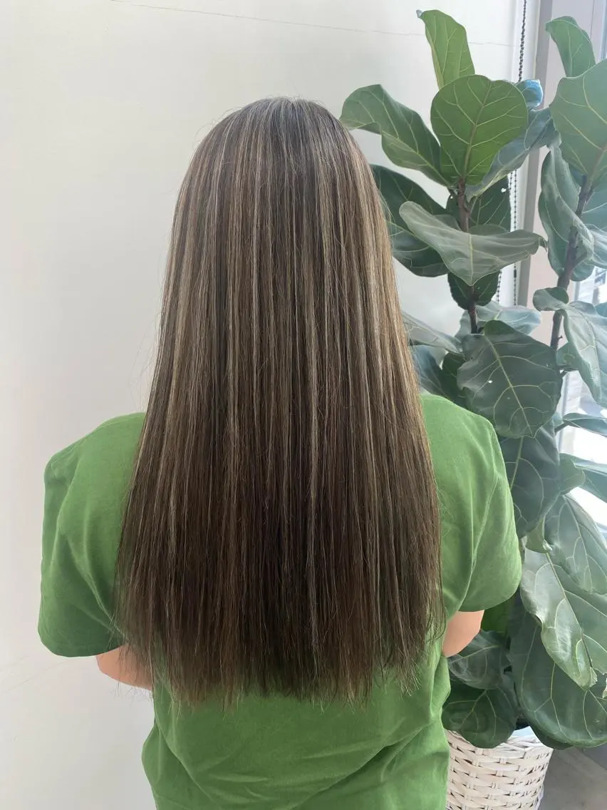 ロング カラー カット ヘアカラー トリートメント 🌼ハイライト透明感 🌼maiのヘアスタイル