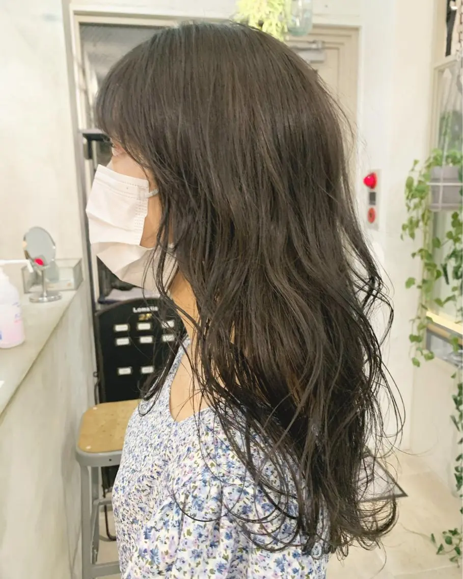ロング カラー ネイル ハイトーンボブ 前田 表参道　グレージュのヘアスタイル