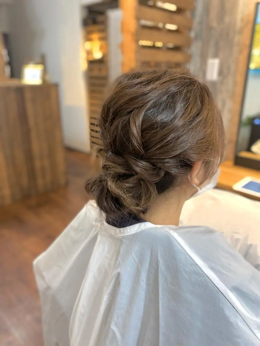 ミディアム ヘアセット Luzir⭐︎ GEN⭐︎のヘアスタイル