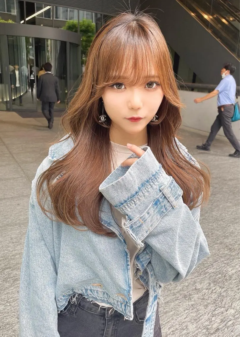セミロング カラー ベージュカラー 黒髪 ブリーチ ブルーカラー ブルーブラック カット ヘアカラー トリートメント 木屋元一/透明感 /前髪/レイヤーのヘアスタイル