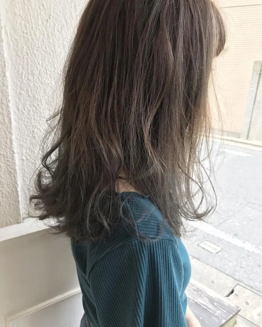 セミロング カット Musiiik hairのヘアスタイル