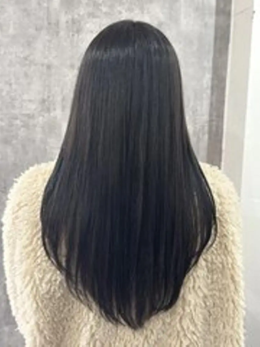 ロング カラー 幕田 希耀美のヘアスタイル