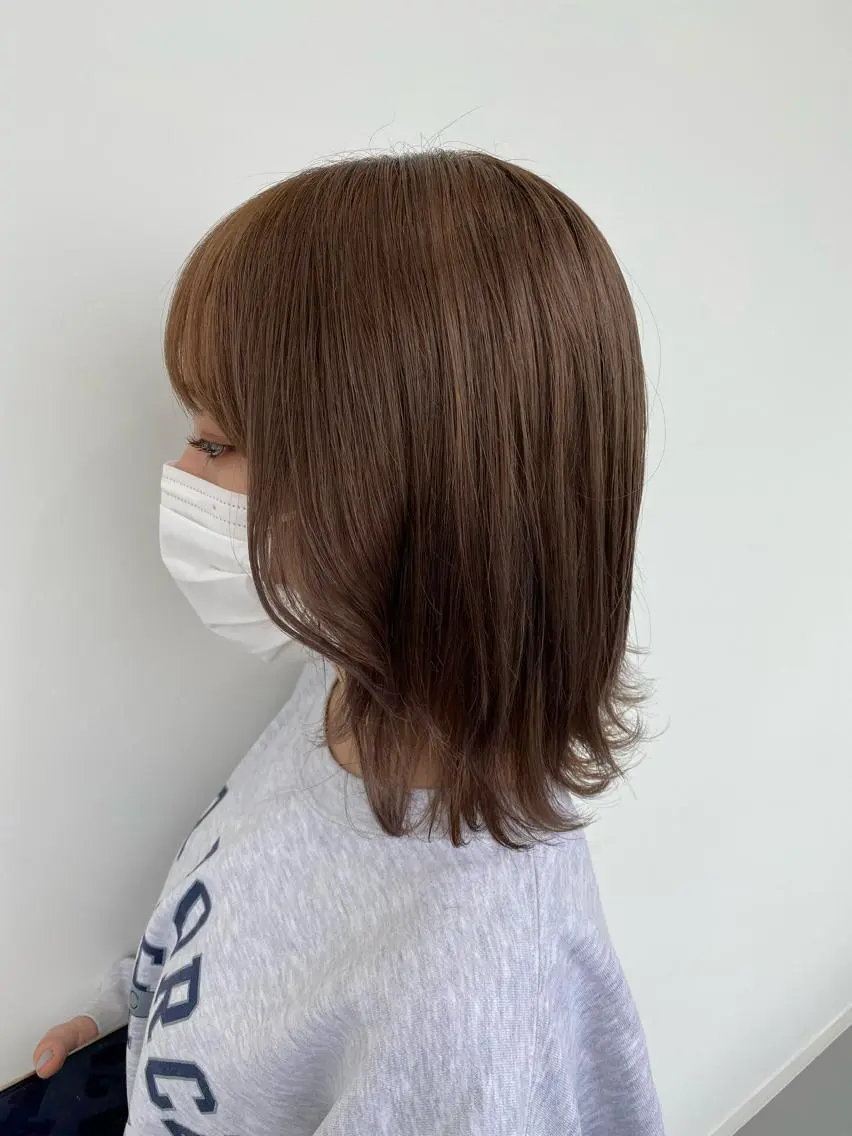 ミディアム カラー ベージュカラー ブリーチ 透明感カラー ヘアカラー 小岸 竜のヘアスタイル