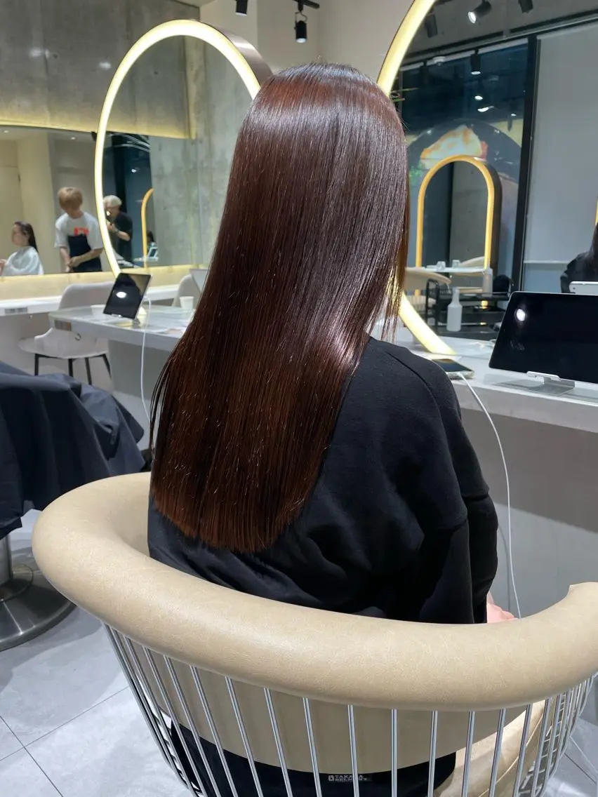 セミロング カラー カット 縮毛矯正 トリートメント 《髪質改善✖️オリー ブ🧸》小嶋拓也のヘアスタイル