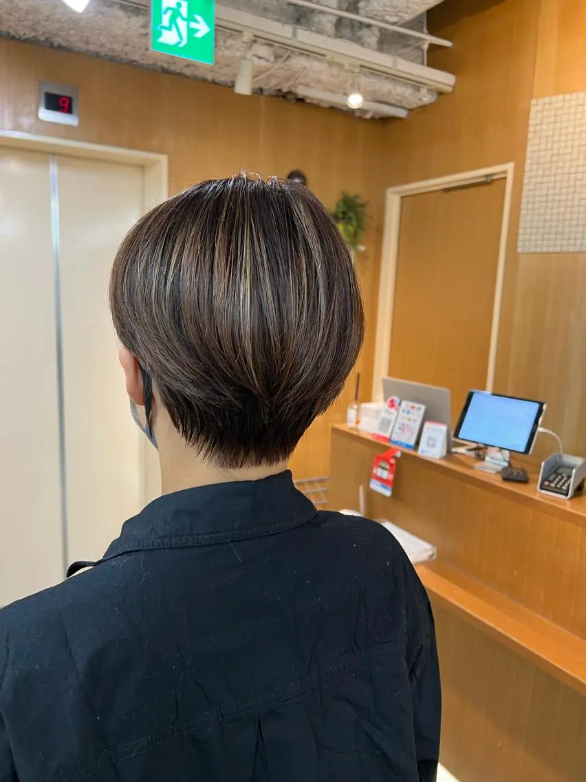 ショート 透明感カラー/ イルミナカラーヒロキのヘアスタイル
