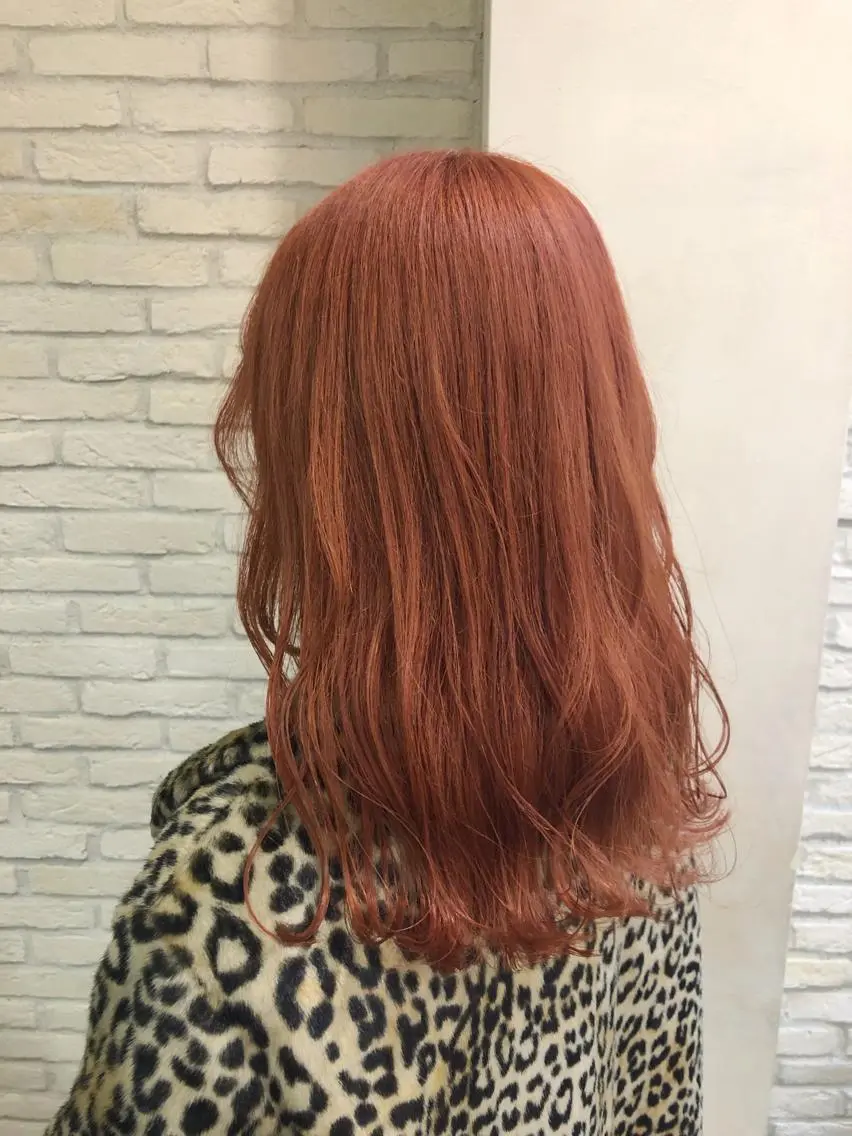 ロング カラー オレンジ 大平 美沙のヘアスタイル
