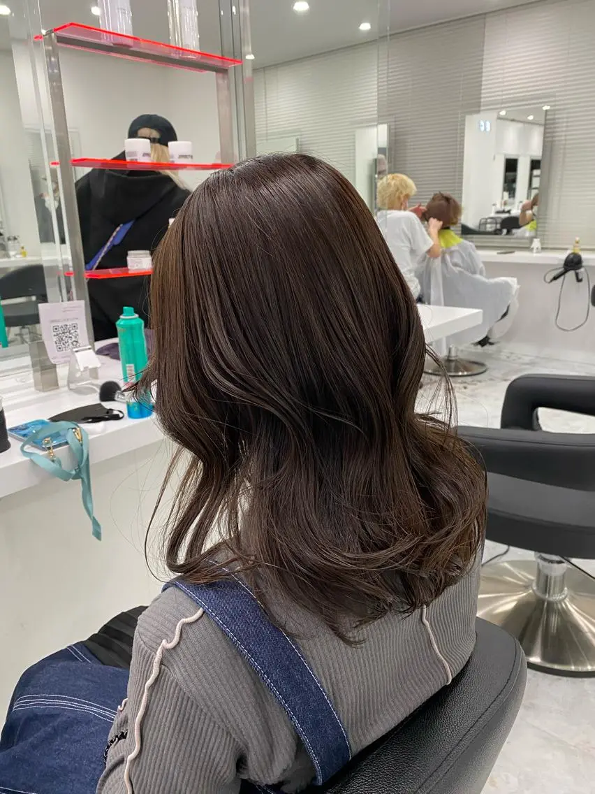ミディアム カラー ヘアアレンジ ブリーチなしトレンド SHUSAKUのヘアスタイル