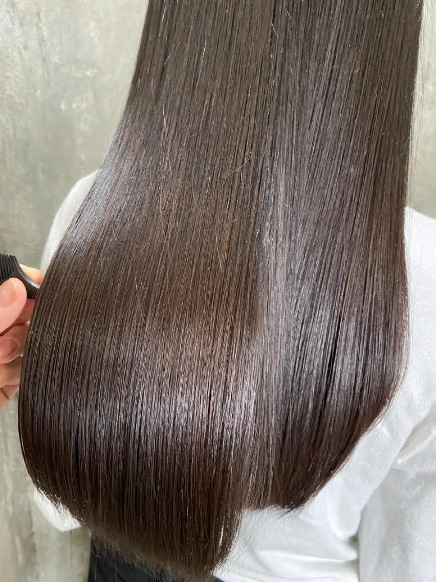 ロング 髪のケアリスト高橋 健太郎のヘアスタイル