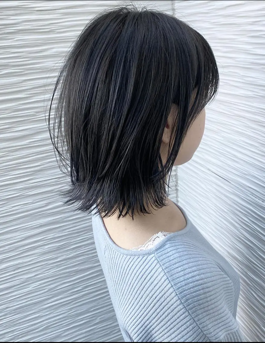 ミディアム カラー アクアカラー ブリーチ ブルーカラー ブルージュ レイヤーカット 【浜松・豊橋】 ニシモトのヘアスタイル
