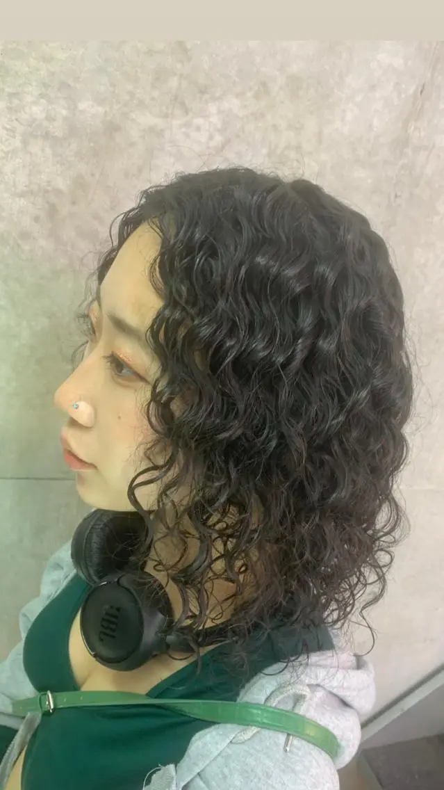 ミディアム パーマ パーマ HARURU🪮✨ ブレイズ海外ヘアのヘアスタイル