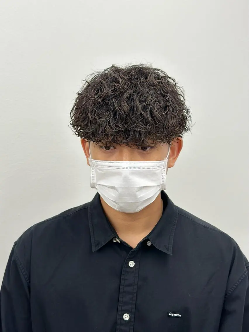 ショート パーマ メンズ メンズパーマ 波巻きパーマ カット パーマ ✂︎メンズパーマ✂︎ 伊藤秀真のヘアスタイル