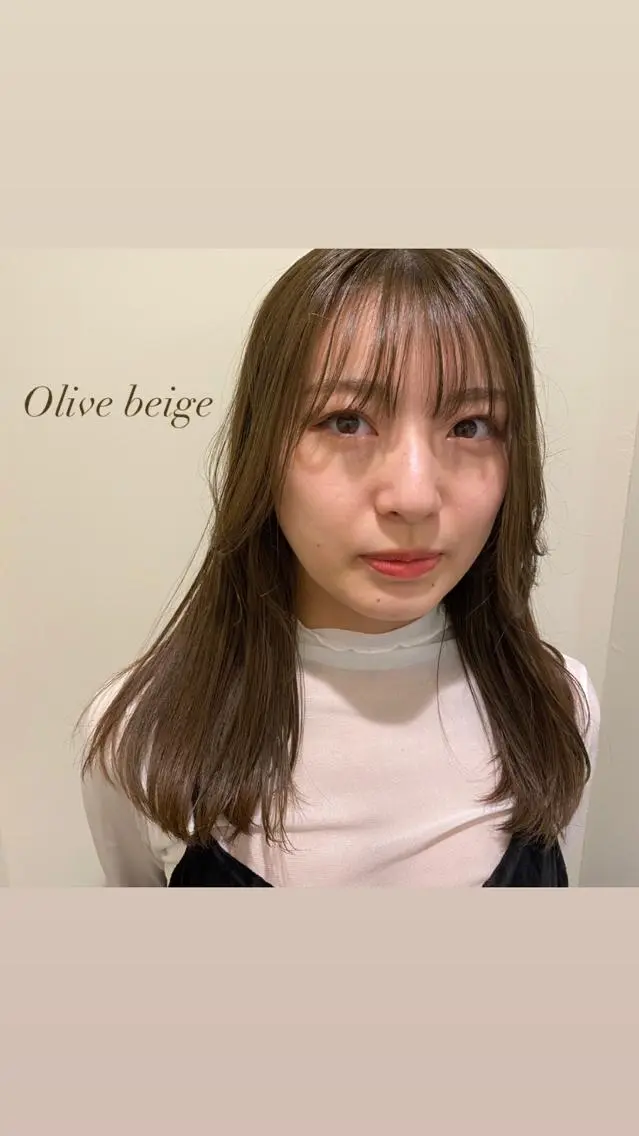 セミロング 奈良 彩華のヘアスタイル