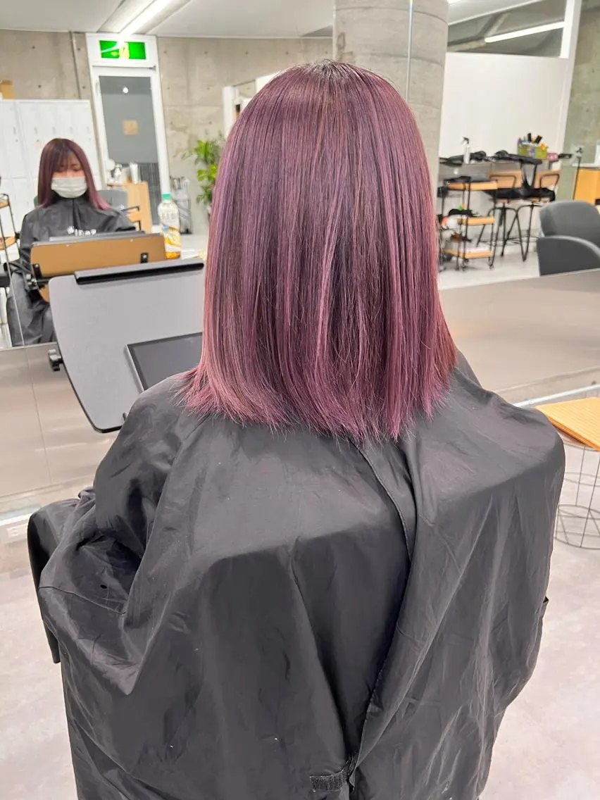 ミディアム カラー バレイヤージュ パープルカラー レイヤーカット ヘアカラー トリートメント 艶髪✨ブリーチ職人 yasuのヘアスタイル