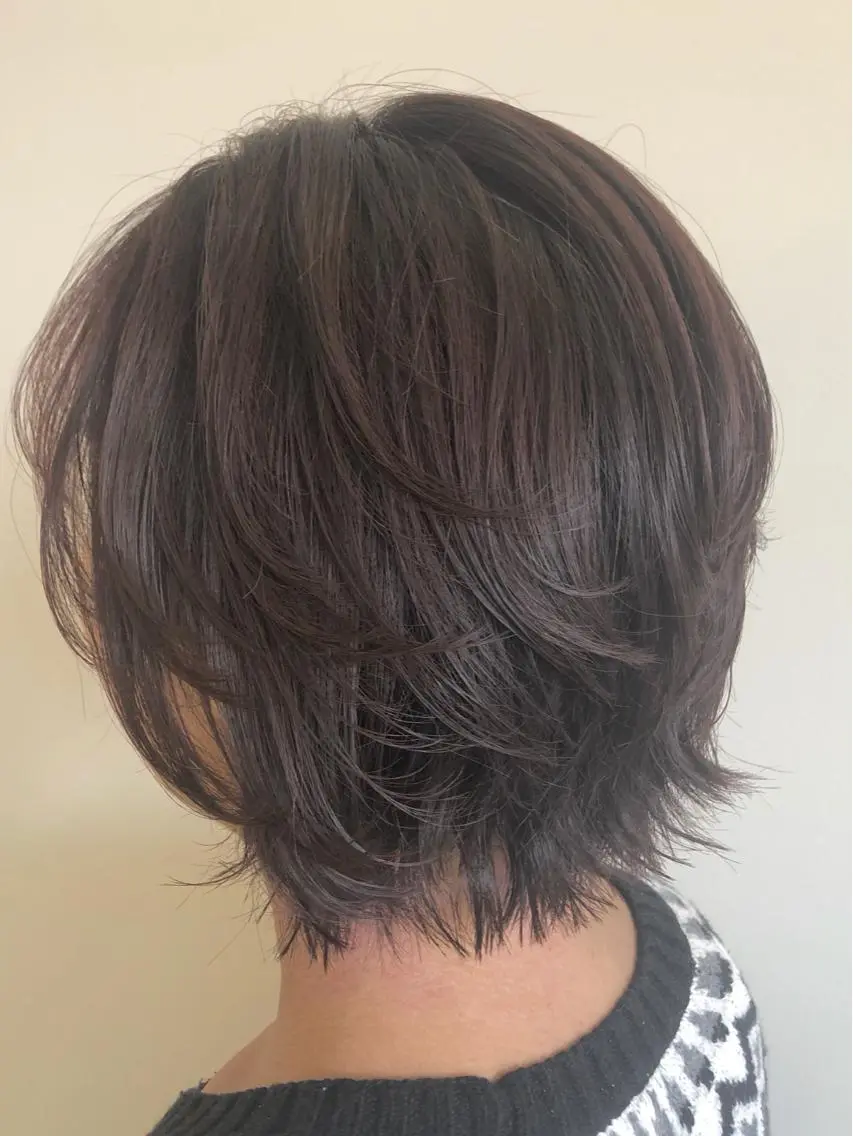 ショート カラー アベ ヒトミのヘアスタイル
