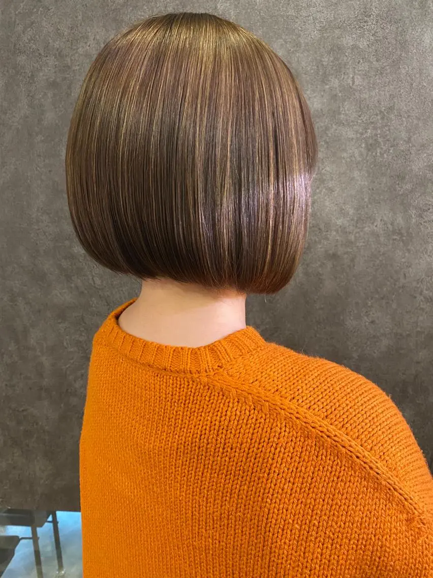 ショート カット ヘアカラー 近藤 七海／箕面／艶カラーのヘアスタイル