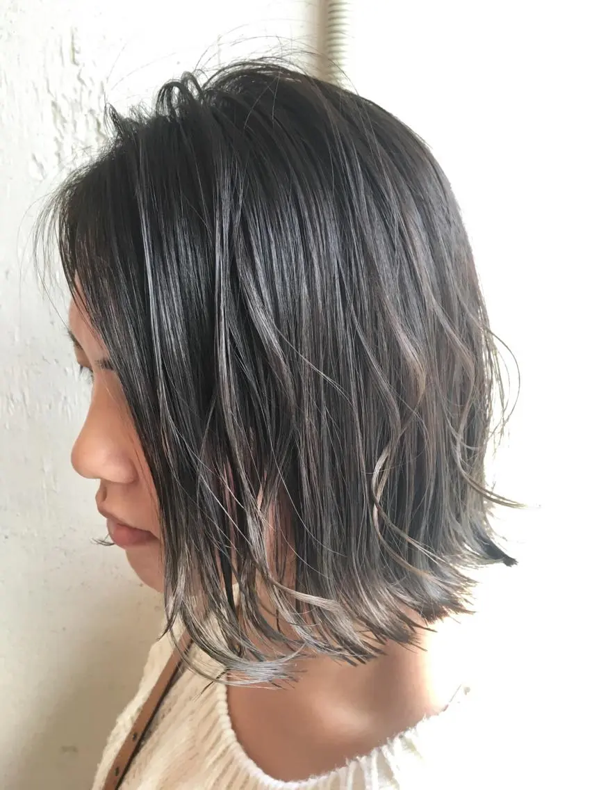 ショート カラー ブリーチ グレージュ レイヤー/大人メンズ パーマ🌀 平島拓也のヘアスタイル