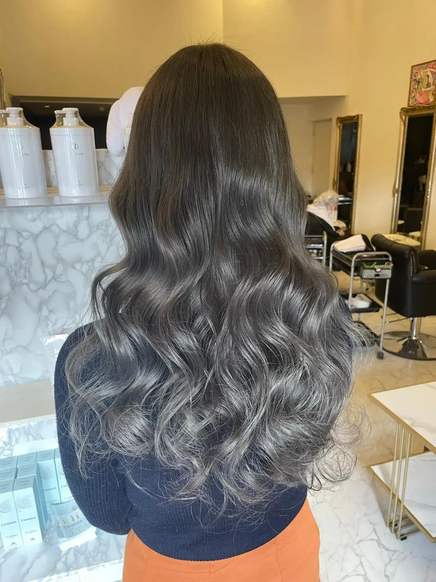 ロング カラー ヘアカラー トリートメント 🌹 AKARI 🌹のヘアスタイル