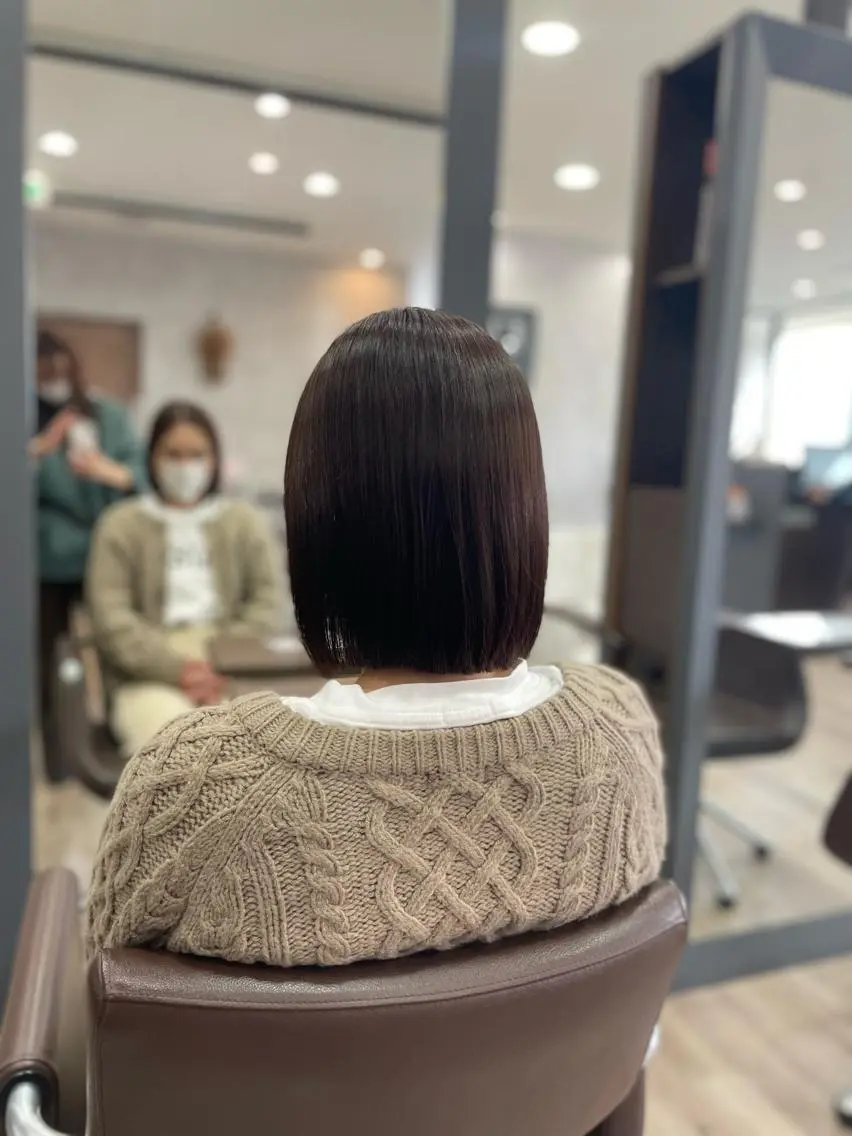 ミディアム カラー 切りっぱなしボブ ブラウンカラー 透明感カラー ボブ たなか りなのヘアスタイル