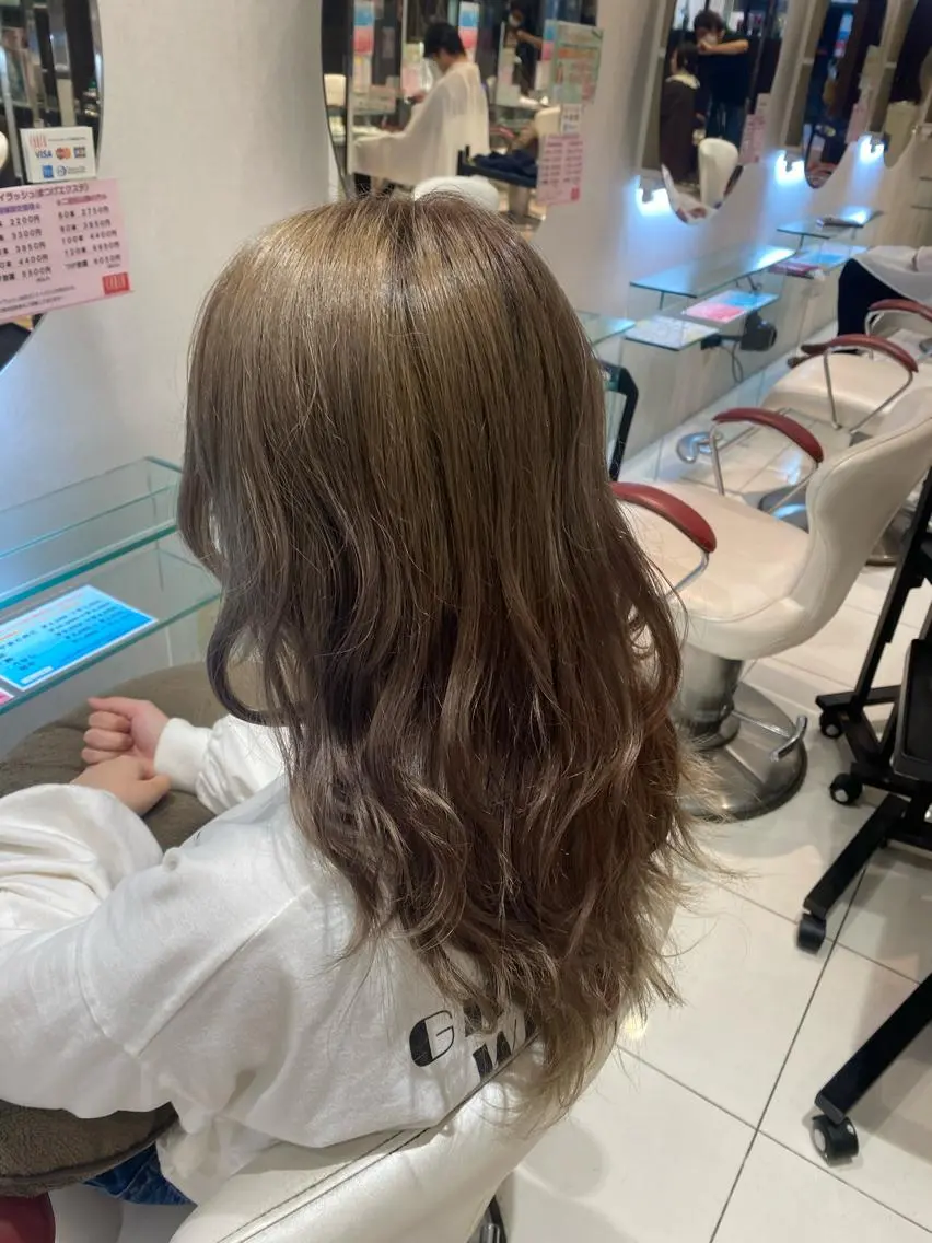 ロング カラー 髪質改善・縮毛矯正 白根凌二のヘアスタイル